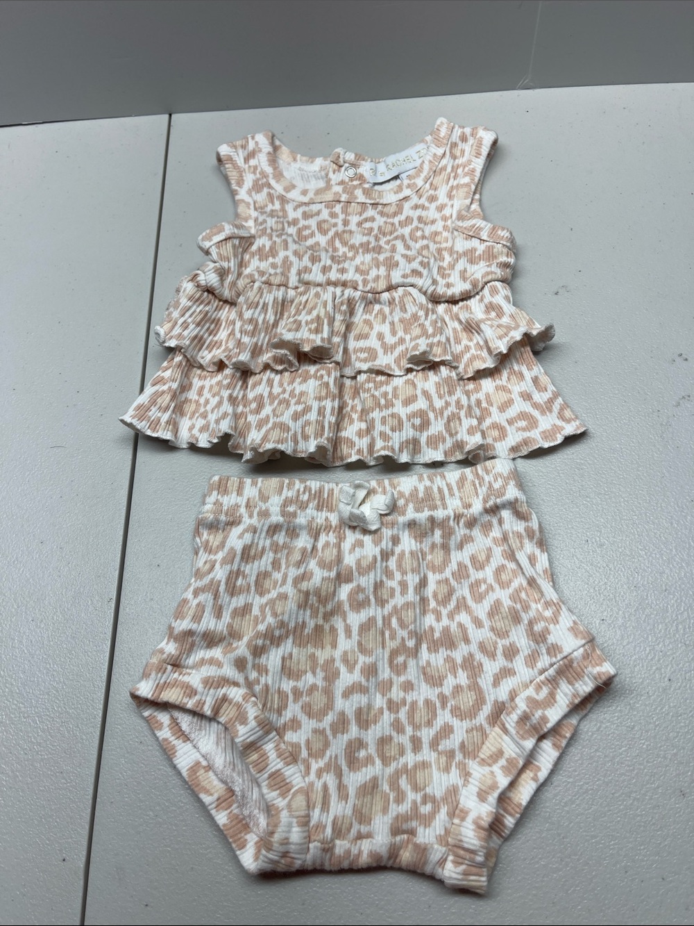 RZ by RACHEL ZOE | Baby Girl Size 18 M | 2-piece Set Leopard Print
